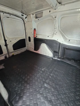 Peugeot Partner 2.0HDI  90к.с. 2012г. Евро5 дълга база., снимка 9