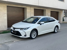     Toyota Corolla 1.8 Hybrid e-CVT Executive-  