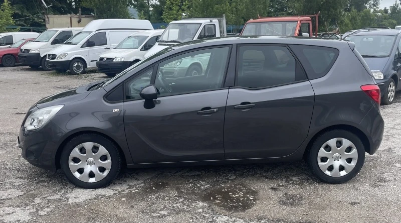 Opel Meriva 1.7 CDTI, снимка 4 - Автомобили и джипове - 40993004