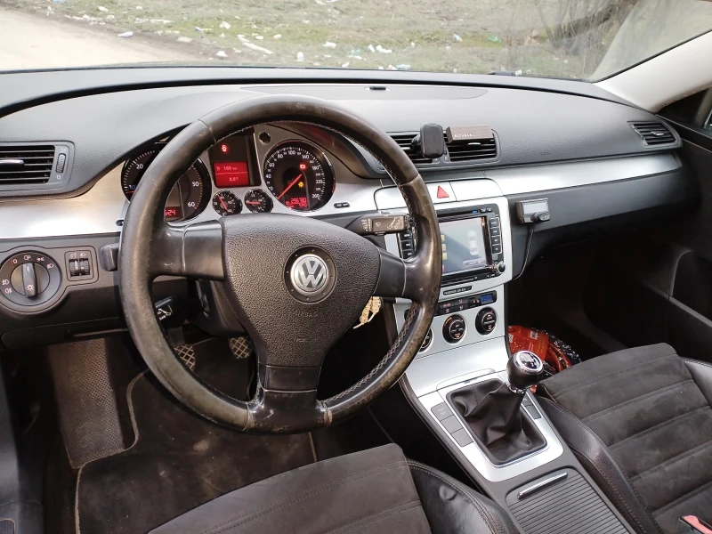 VW Passat, снимка 9 - Автомобили и джипове - 48543238