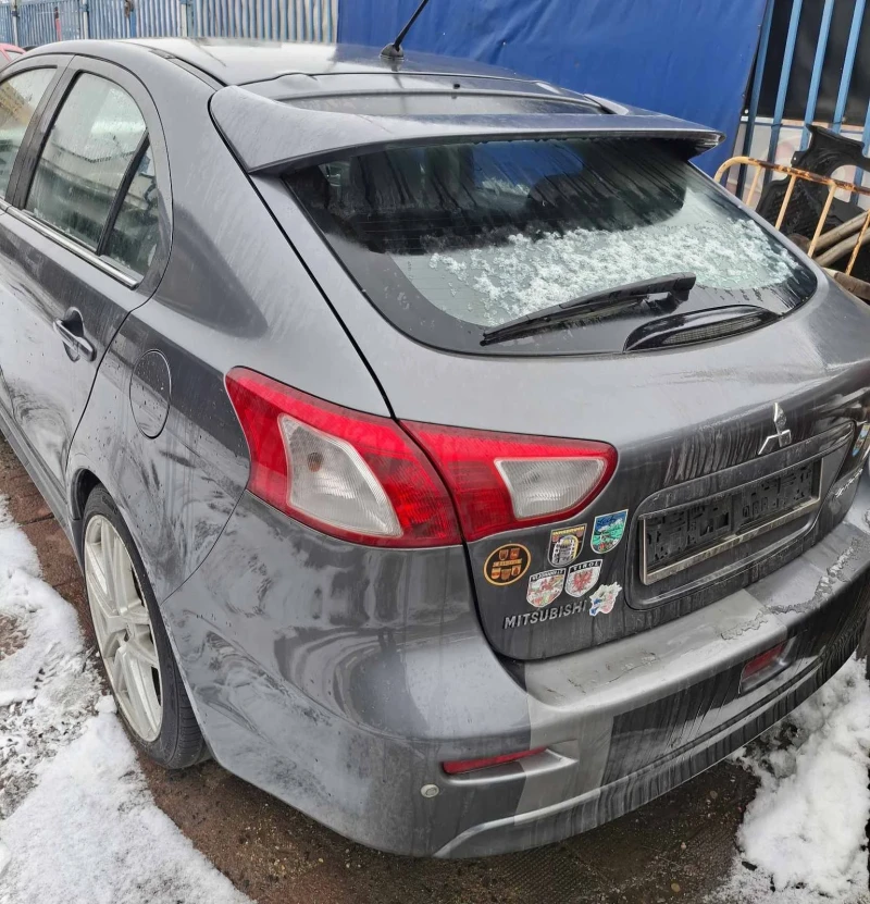 Mitsubishi Lancer 1, 8, снимка 1 - Автомобили и джипове - 49274335