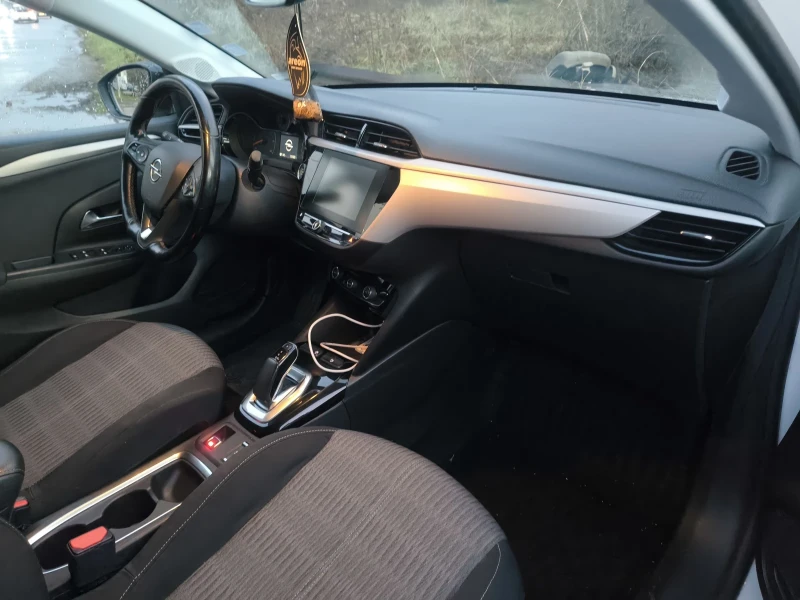 Opel Corsa Електрическа 136 кс. Батерия 50 кв., снимка 9 - Автомобили и джипове - 51710834