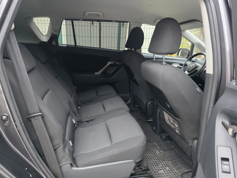 Toyota Verso 2.2 D-4D* АВТОМАТИК* ПОДГРЕВ* КАМЕРА* , снимка 13 - Автомобили и джипове - 52587190