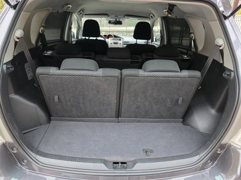 Toyota Verso 2.2 D-4D* АВТОМАТИК* ПОДГРЕВ* КАМЕРА* , снимка 14 - Автомобили и джипове - 52587190