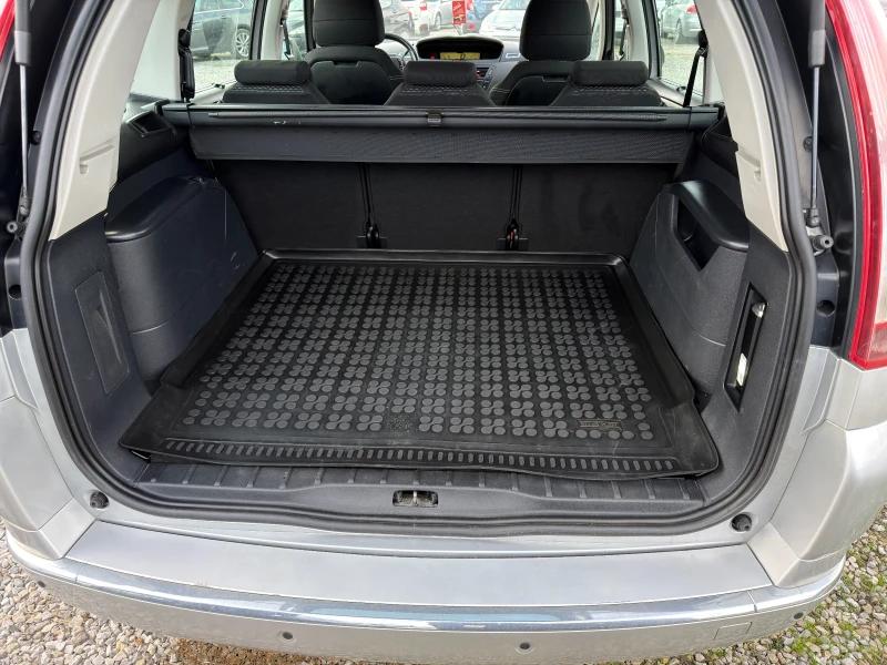 Citroen Grand C4 Picasso e-HDI, снимка 10 - Автомобили и джипове - 52972941