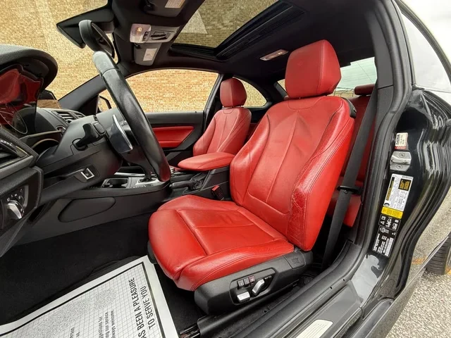 BMW 235 I * M-Package* * HeadUp* AвтоКредит* (ЦЕНА ДО БГ) - изображение 9