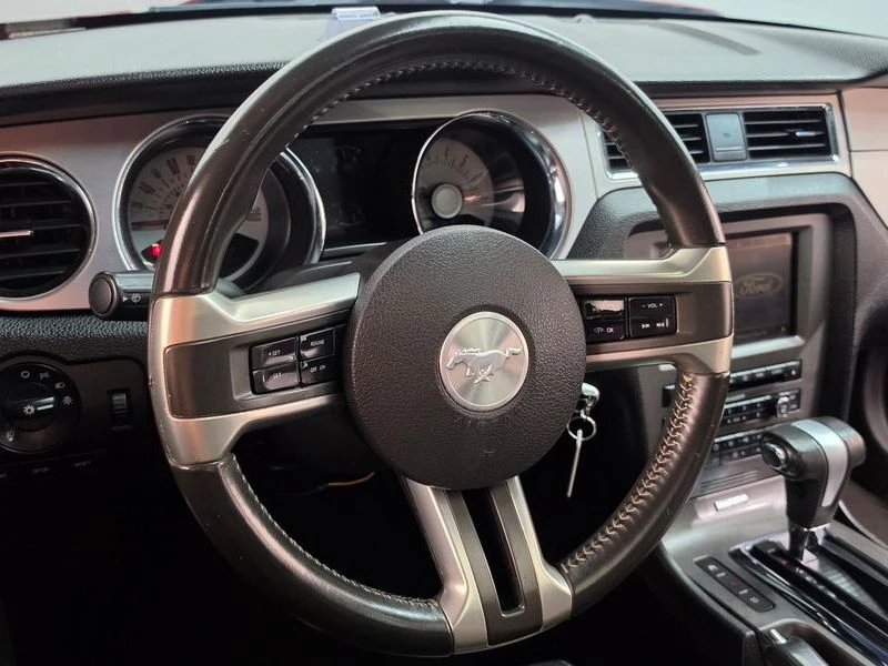 Ford Mustang Coupe| 210к.с., снимка 13 - Автомобили и джипове - 56310841