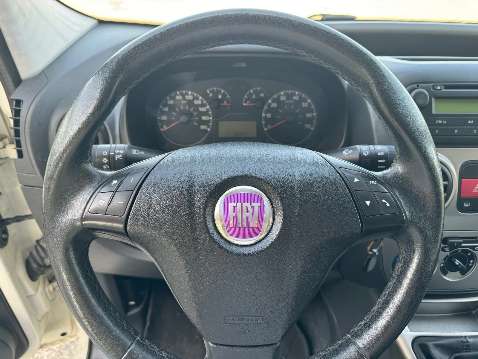 Fiat Qubo 1.4i, Климатик - изображение 9