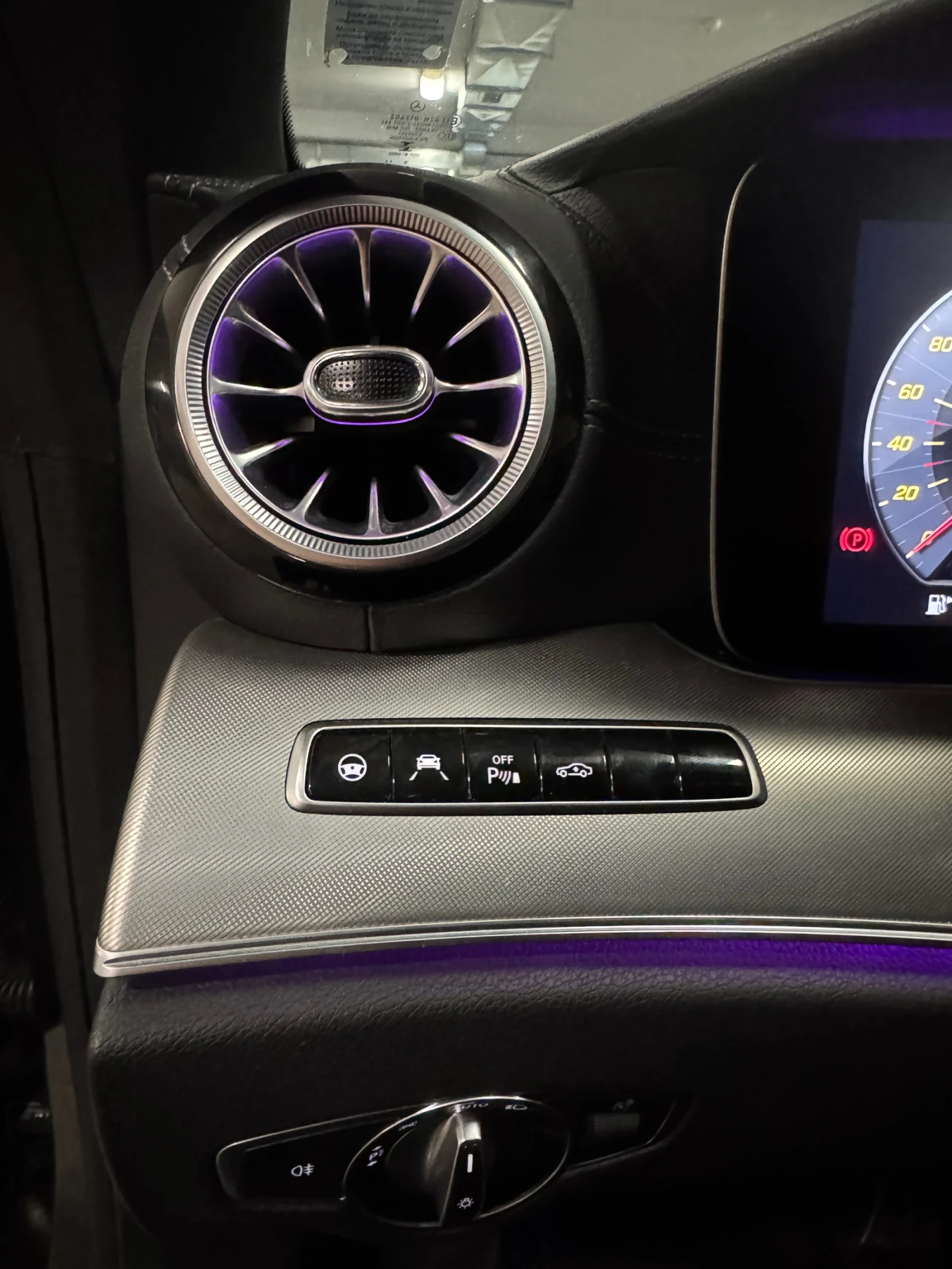 Mercedes-Benz E 53 AMG 4MATIC - изображение 6