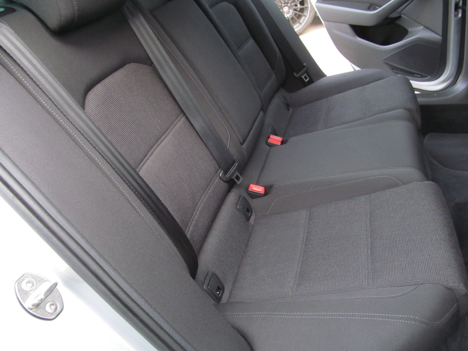 VW Passat 2.0TDI/R-LINE/VIRTUAL COCKPIT | Mobile.bg   11