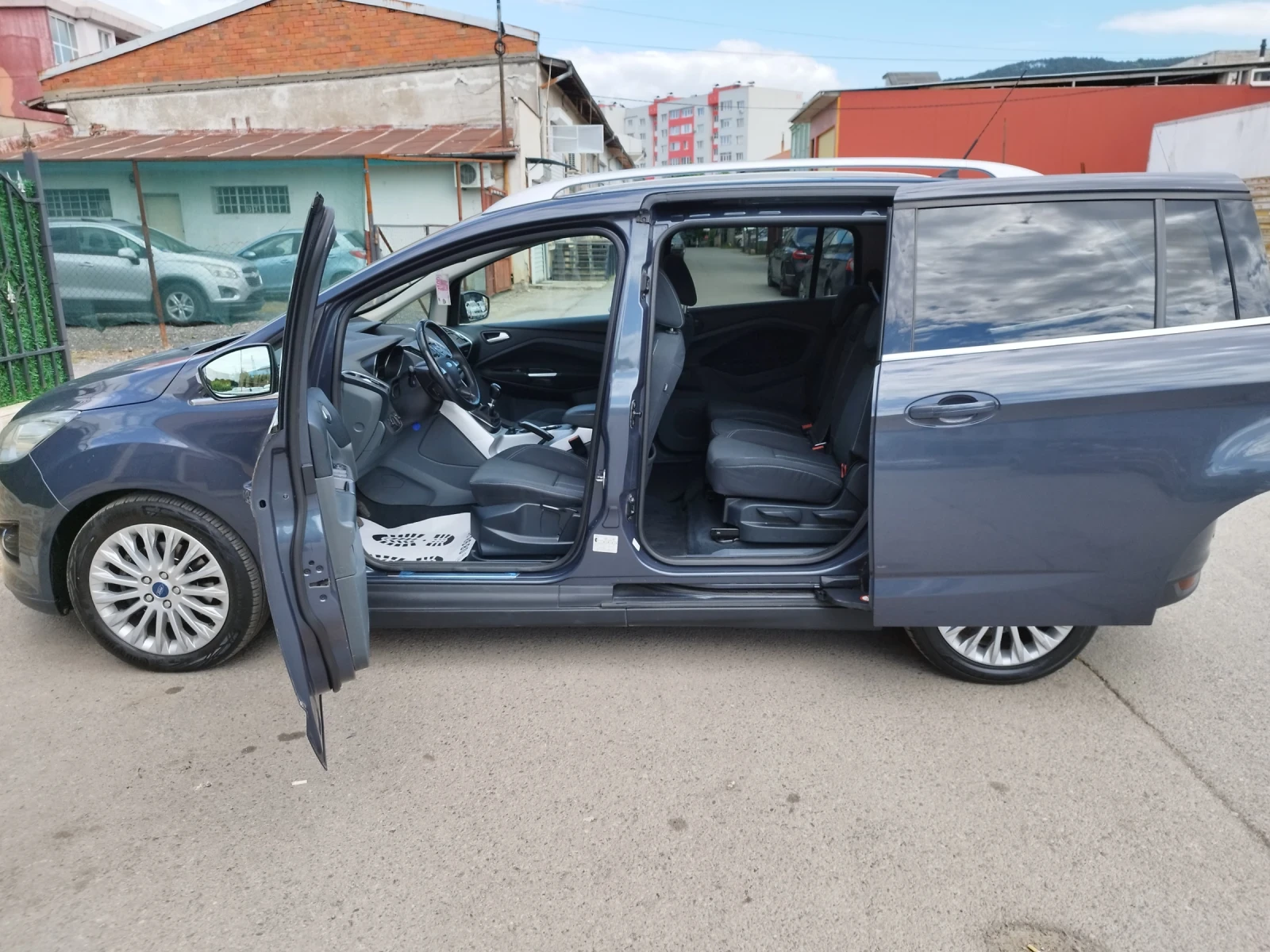 Ford Grand C-Max 1.6 TDCI, TITANIUM, Panorama, KEYLESS GO, 6+ 1, Na - изображение 6