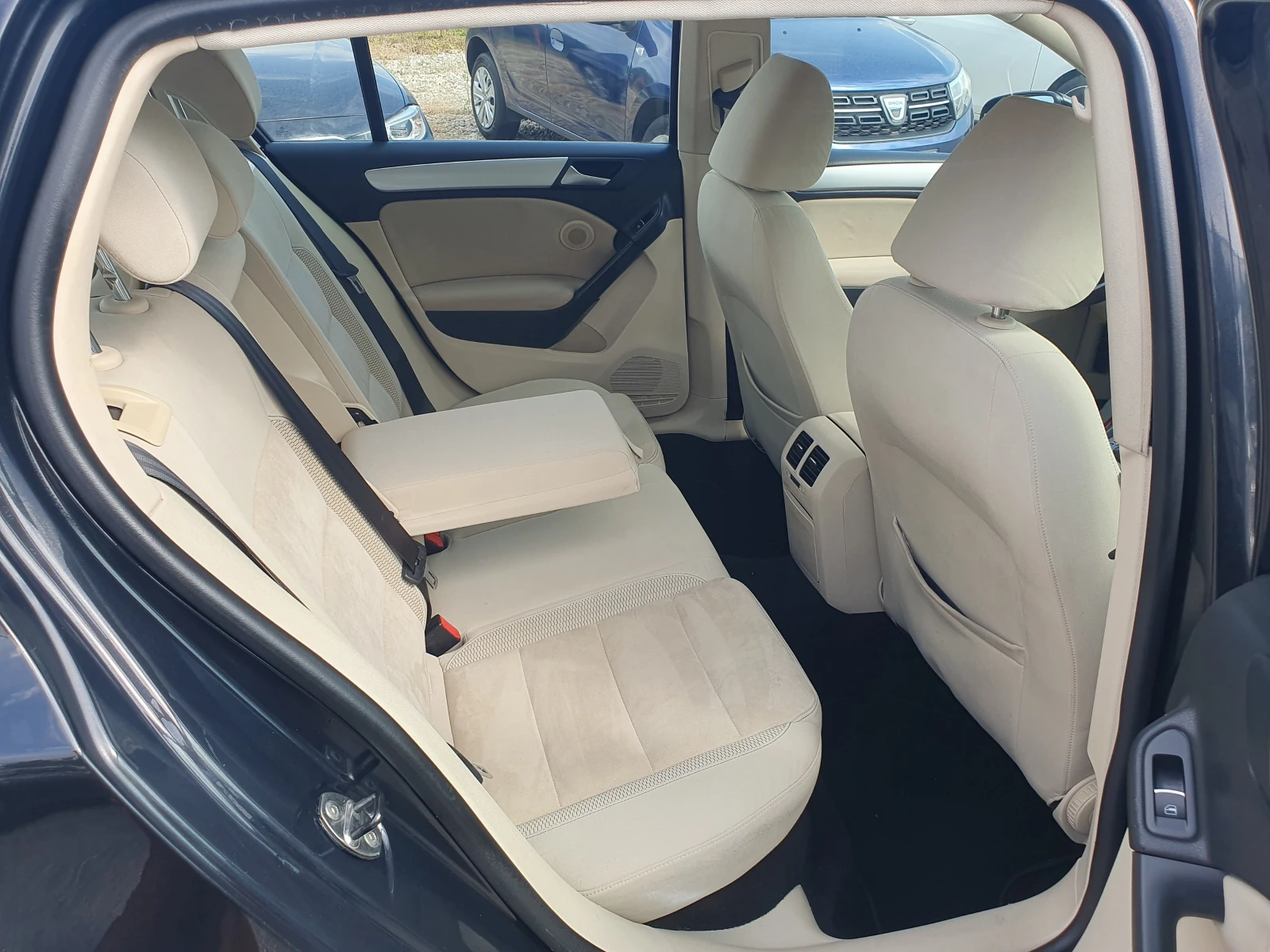 VW Golf 1.6TDI/DSG - изображение 9