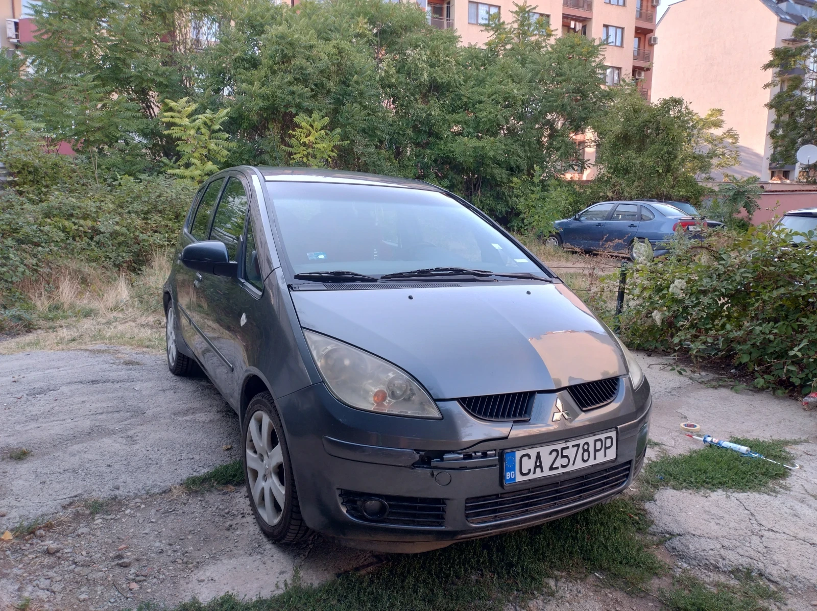 Mitsubishi Colt  - изображение 9