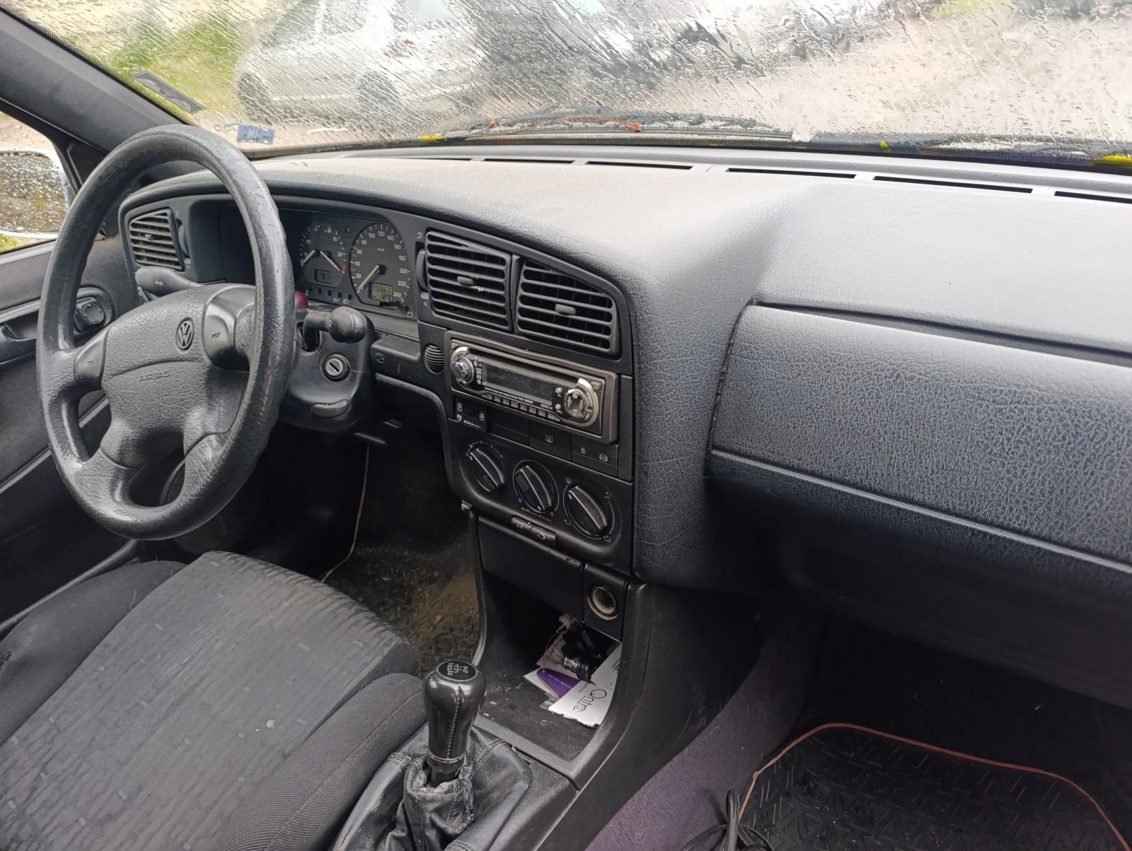 VW Passat  - изображение 7