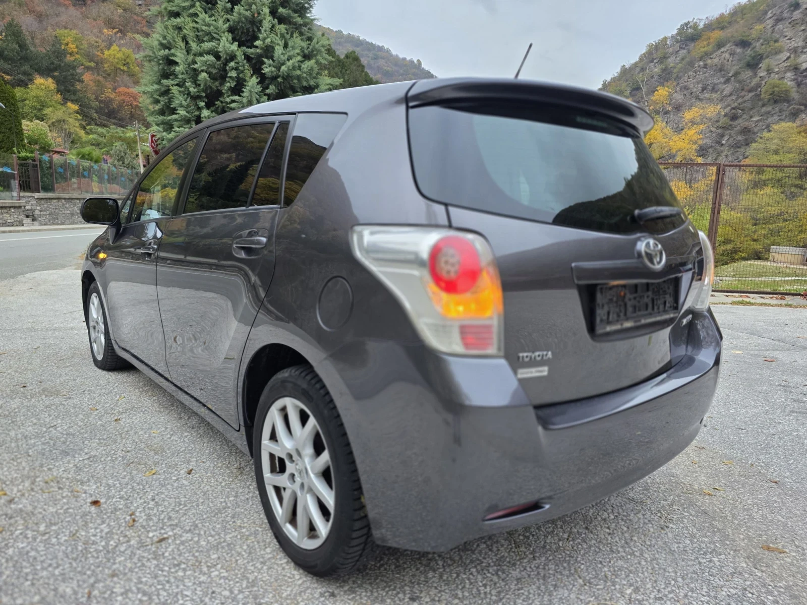 Toyota Verso 2.2 D-4D* * * *  | Mobile.bg   5