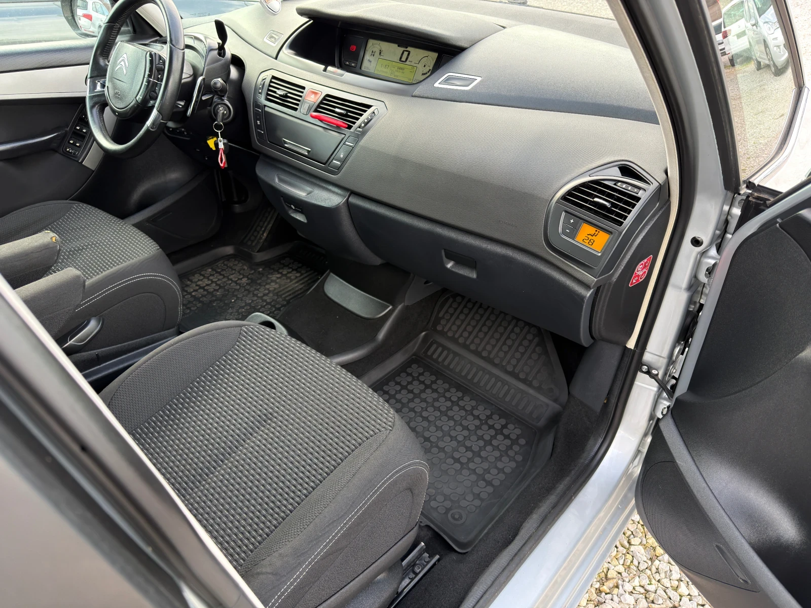 Citroen Grand C4 Picasso e-HDI | Mobile.bg � ����������� 8
