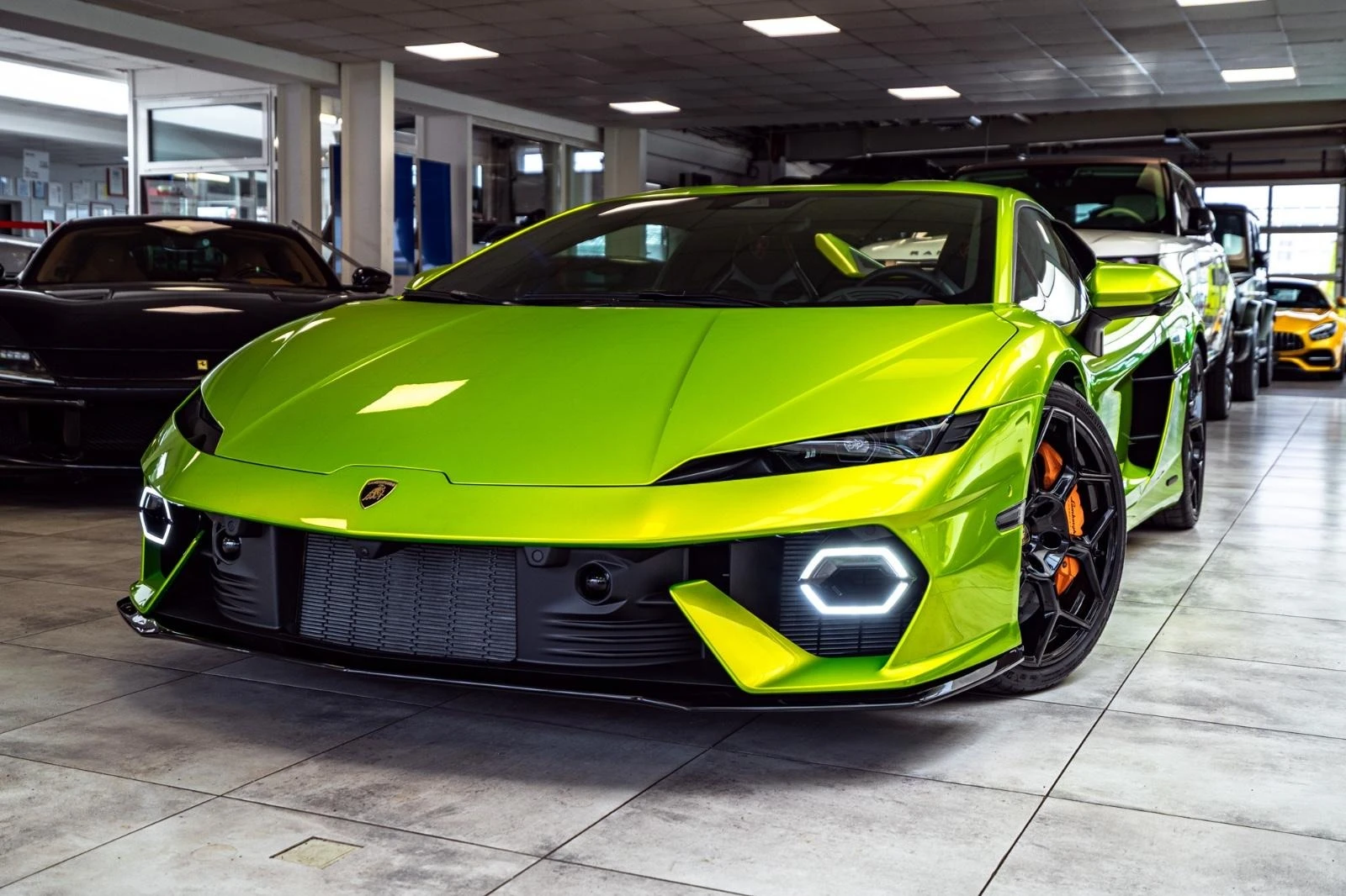 Lamborghini Temerario 4.0 V8 PLUG-IN HYBRID/SONOS/CERAMIC/LIFT/CARBON/, снимка 3 - Автомобили и джипове - 53799129