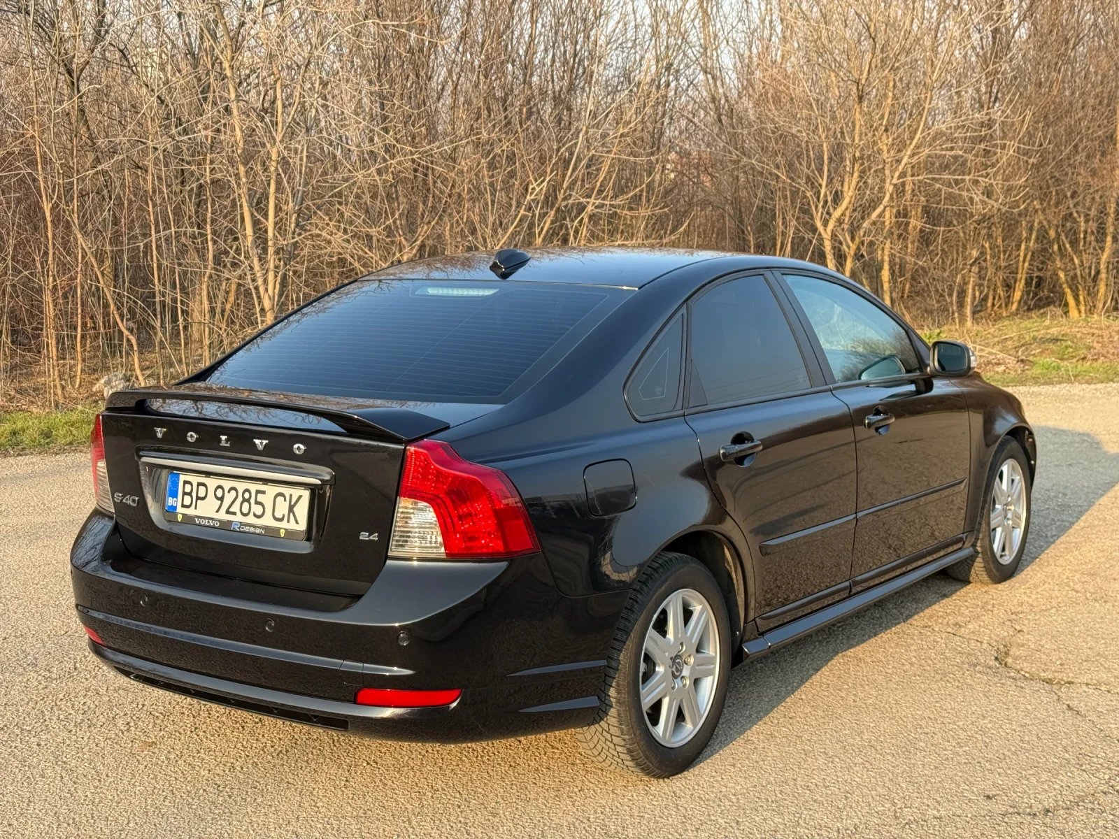 Volvo S40 2.4i R-Design, снимка 5 - Автомобили и джипове - 54118206
