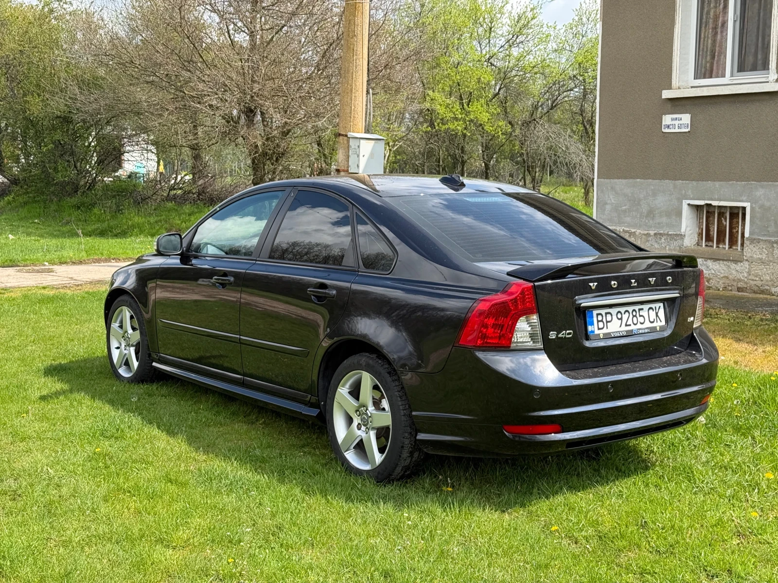 Volvo S40 2.4i R-Design, снимка 4 - Автомобили и джипове - 54118206