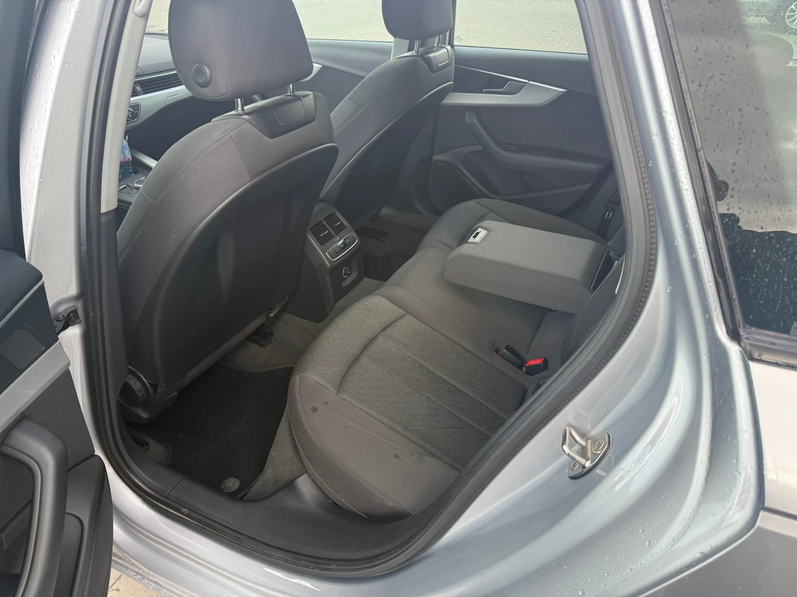 Audi A4, снимка 5 - Автомобили и джипове - 54156039