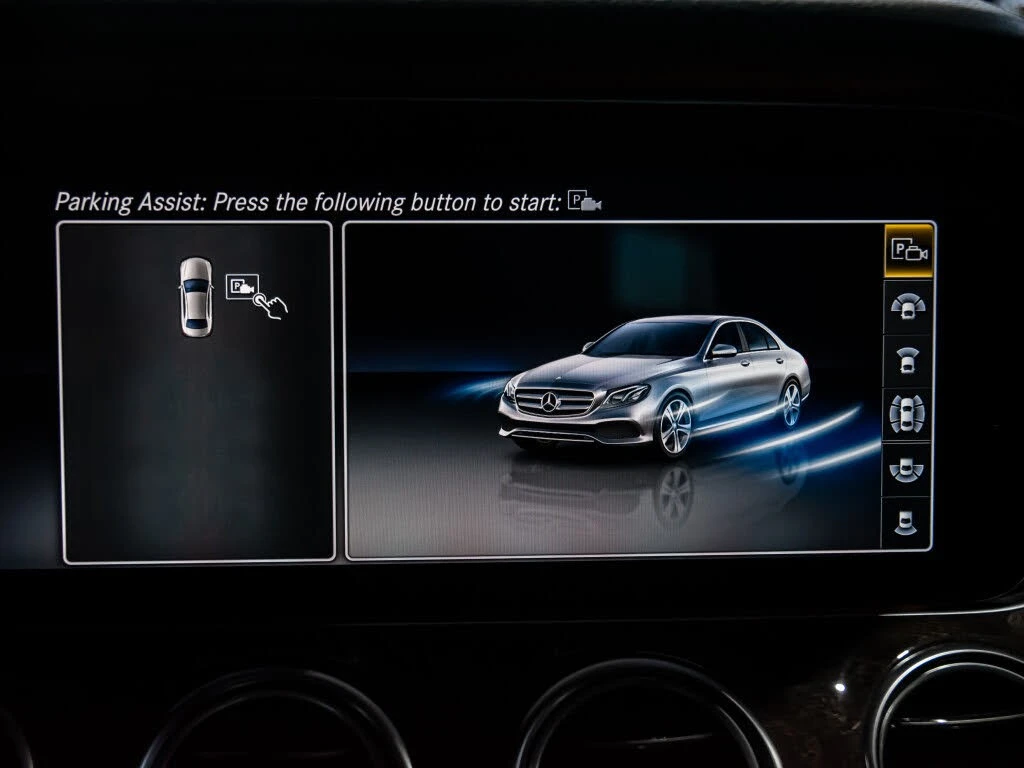 Mercedes-Benz E 450 4MATIC* АвтоКредит* (ЦЕНА ДО БГ), снимка 17 - Автомобили и джипове - 54208601