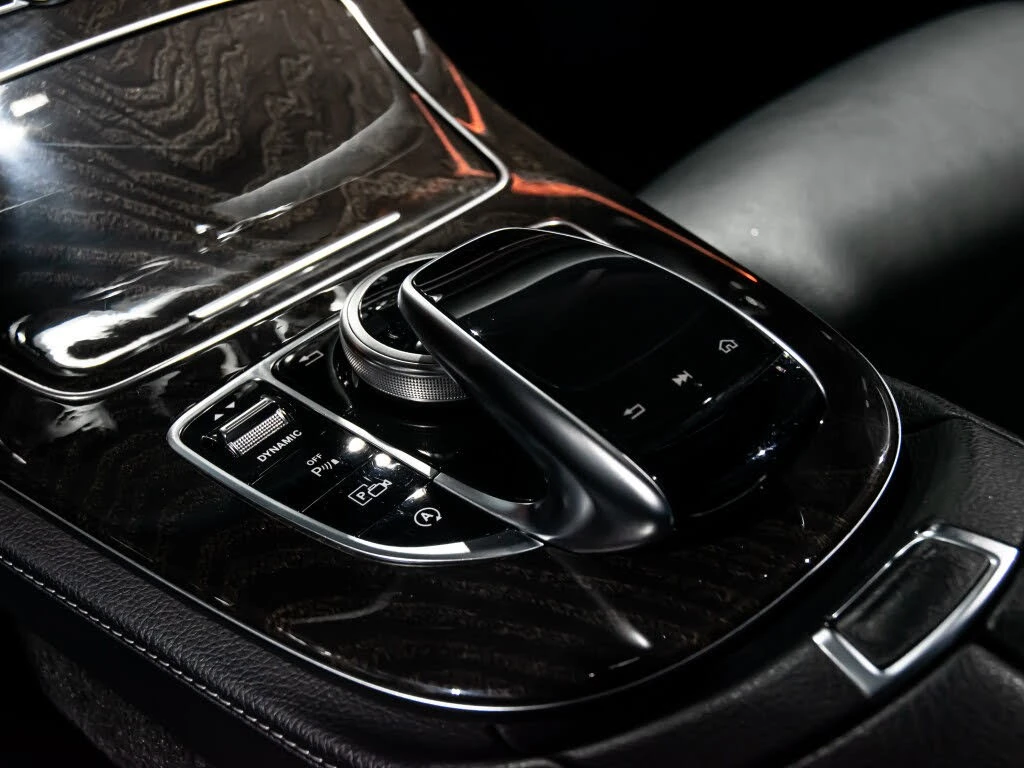 Mercedes-Benz E 450 4MATIC* АвтоКредит* (ЦЕНА ДО БГ), снимка 15 - Автомобили и джипове - 54208601