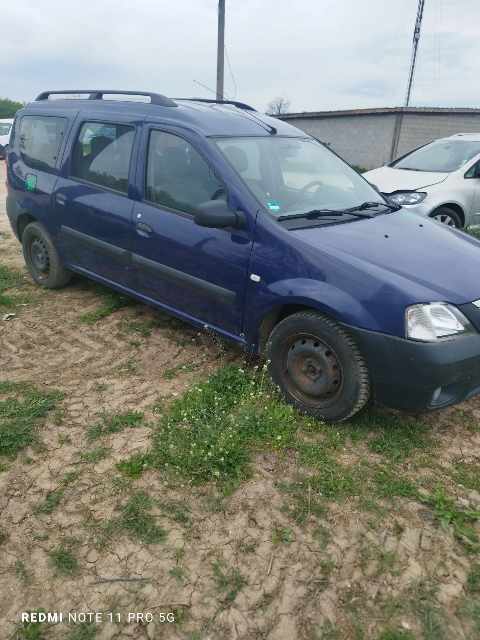 Dacia Logan 1600, снимка 2 - Автомобили и джипове - 54358744