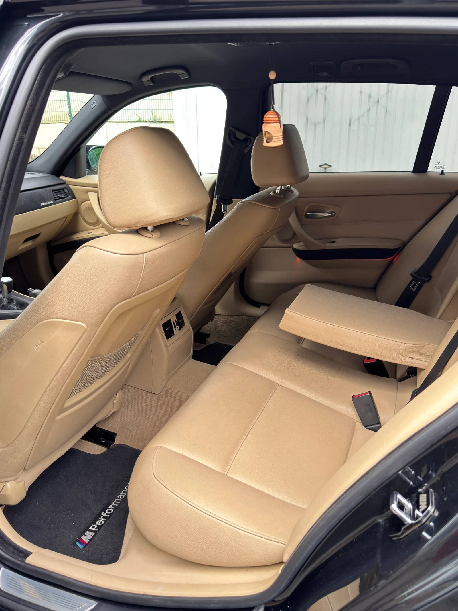 BMW 335, снимка 7 - Автомобили и джипове - 54415295