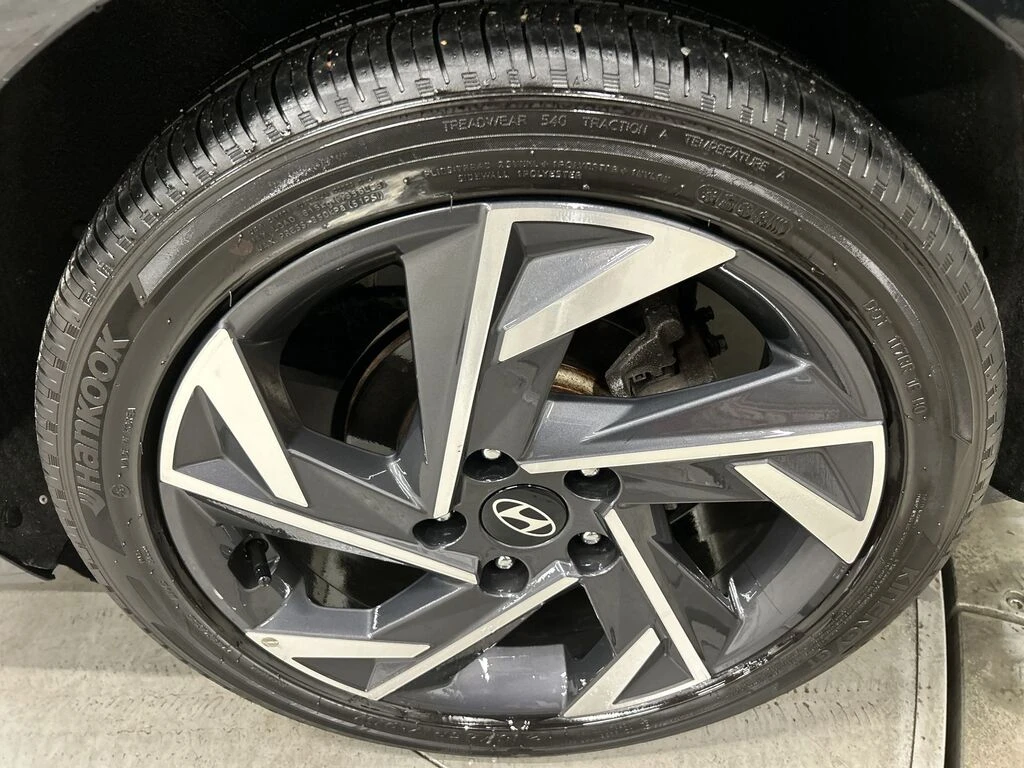 Hyundai Elantra LUXURY * 2.0 * ПОДГРЕВ* КАМЕРА* , снимка 5 - Автомобили и джипове - 54883925