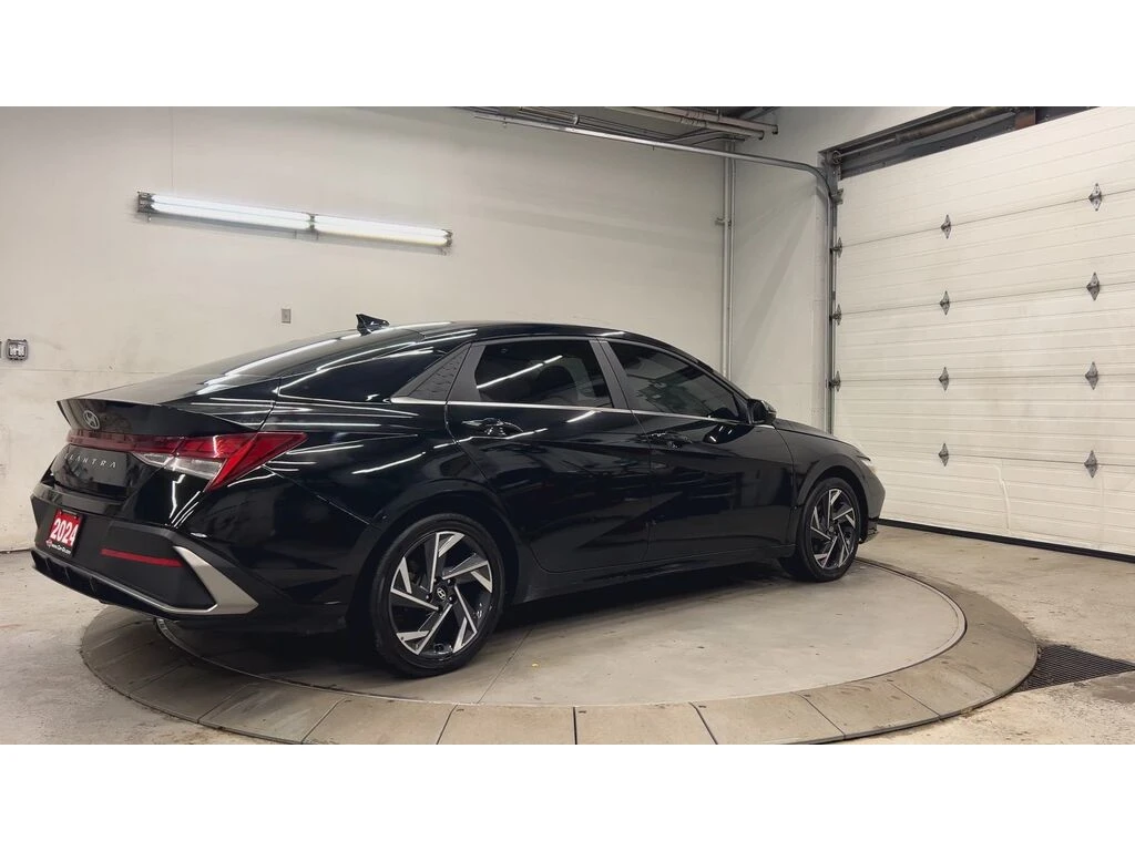 Hyundai Elantra LUXURY * 2.0 * ПОДГРЕВ* КАМЕРА* , снимка 3 - Автомобили и джипове - 54883925