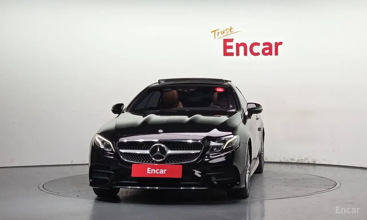 Mercedes-Benz E 400 АМГ ПАКЕТ/ПАНО/DISTRONIC/360 КАМ/BURMESTER/ХЕДЪП, снимка 2 - Автомобили и джипове - 55058174