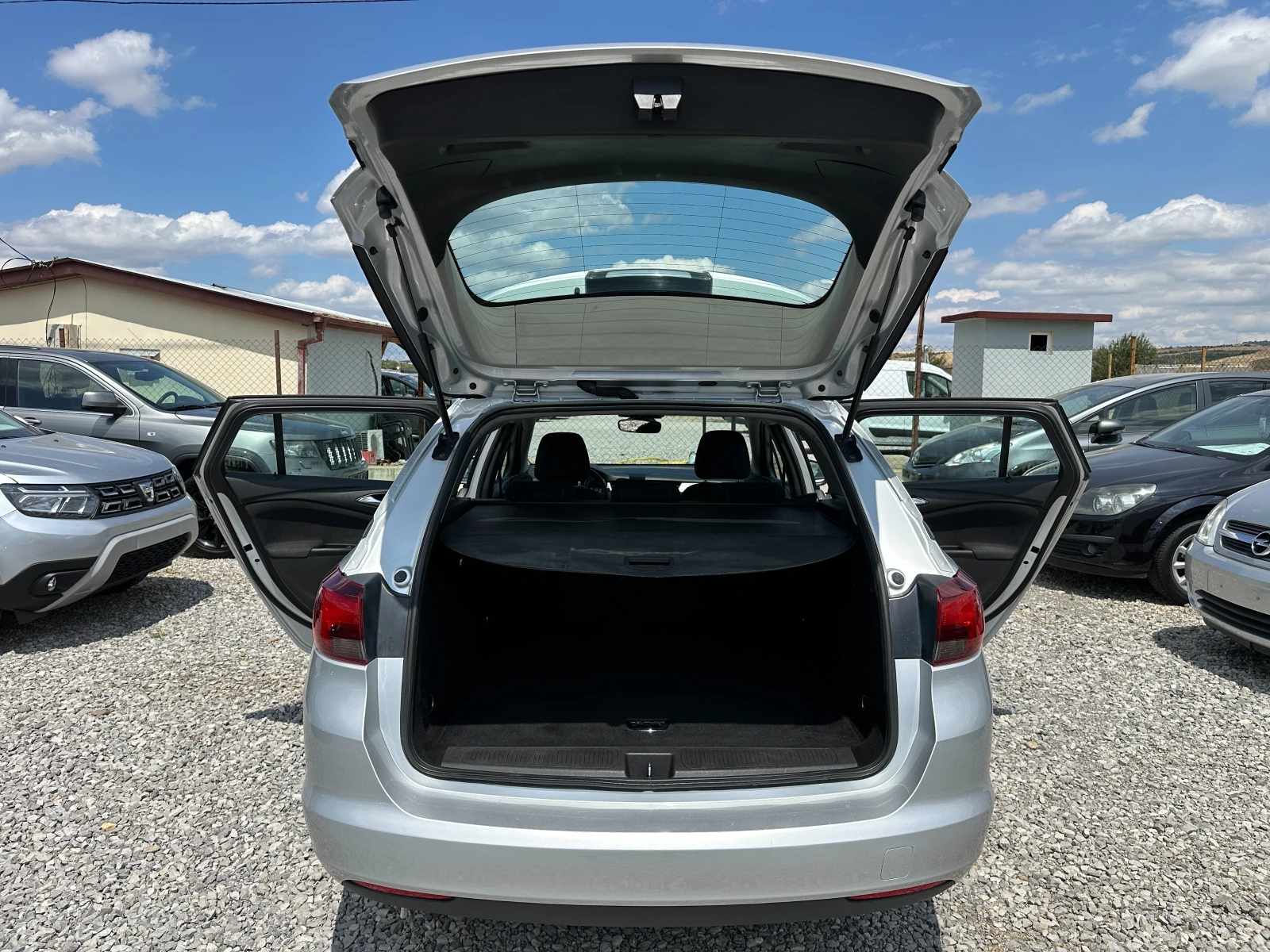 Opel Astra 1.6d 110 / ������ �� / 1 ���������� / ��� ����� | Mobile.bg � ����������� 10