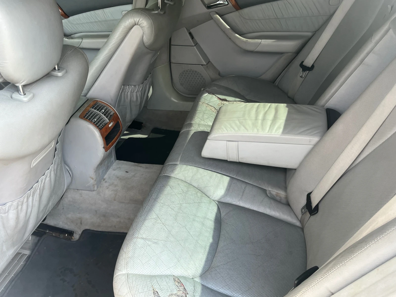 Mercedes-Benz 320, снимка 6 - Автомобили и джипове - 55433837