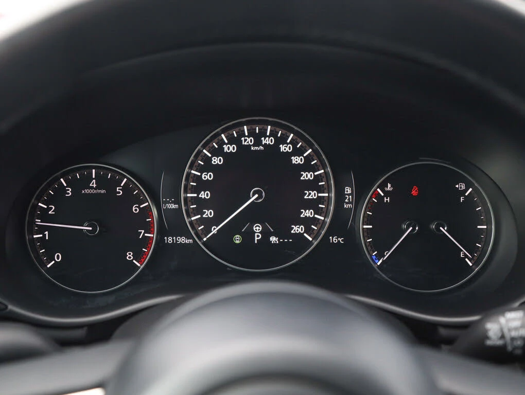Mazda 3 SPORT/SUNA/ШИТО ТАБЛО/HUD/BOSE/360 CAMERA/ADAPT.CR, снимка 12 - Автомобили и джипове - 55530999
