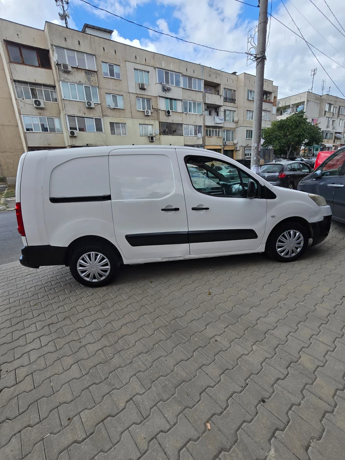 Peugeot Partner 2.0HDI  90к.с. 2012г. Евро5 дълга база., снимка 7 - Автомобили и джипове - 56196934