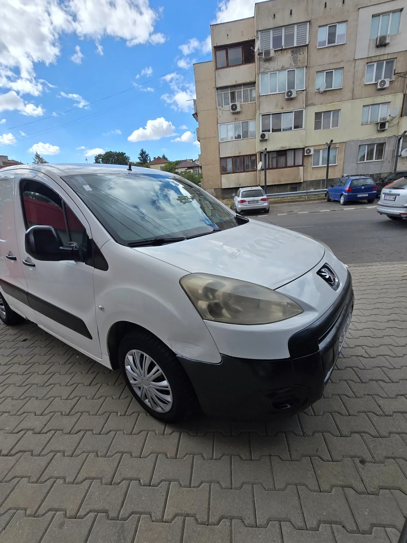 Peugeot Partner 2.0HDI  90к.с. 2012г. Евро5 дълга база., снимка 8 - Автомобили и джипове - 56196934