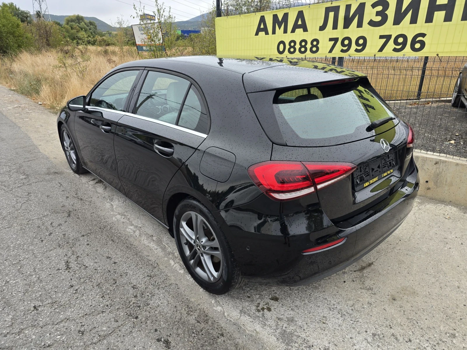 Mercedes-Benz A 180 PREMIUM/AMG/CAMERA, снимка 5 - Автомобили и джипове - 56222531