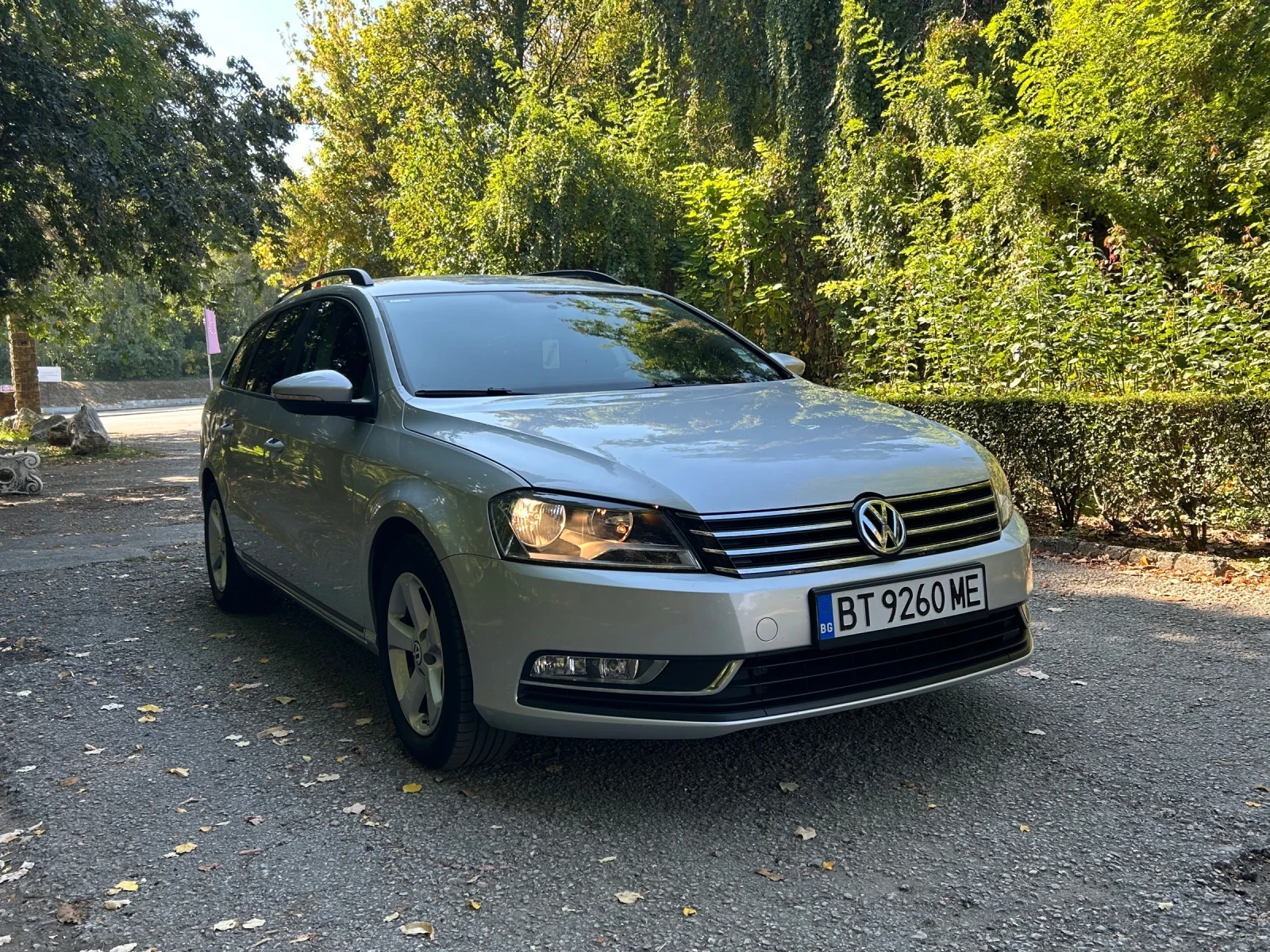VW Passat 1.6 tdi 105 кс . 2013 6 скор, снимка 3 - Автомобили и джипове - 56317652