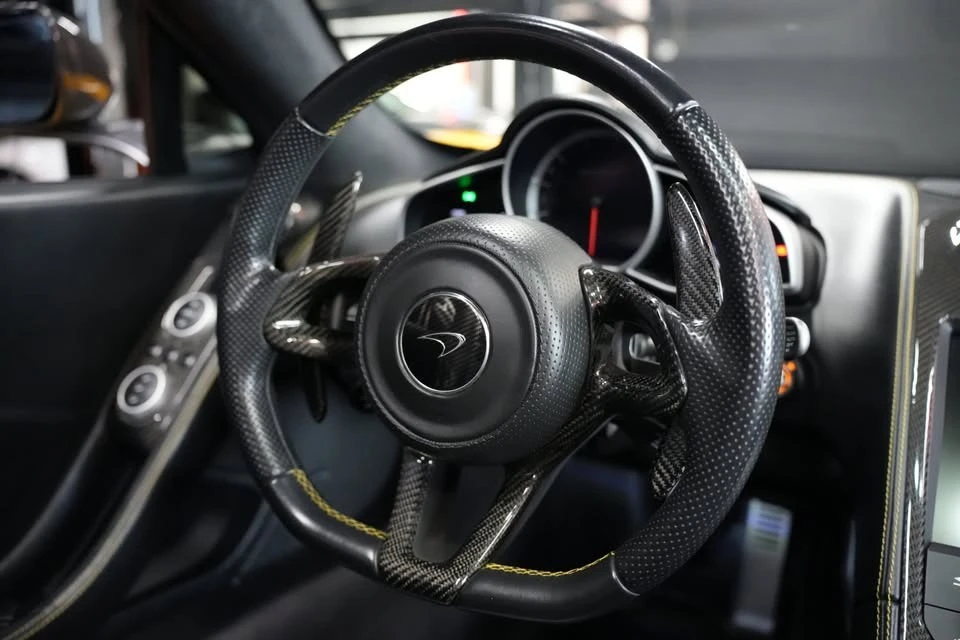 McLaren 650S / CERAMIC / CARBON FIBRE PACKAGE / ���� �� �� | Mobile.bg � ����������� 16