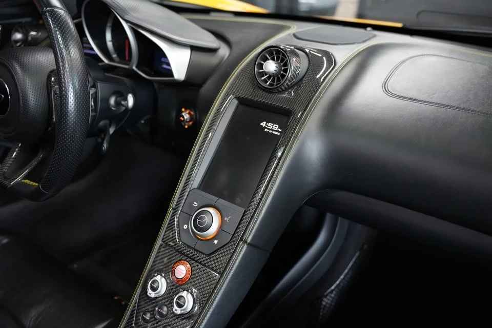 McLaren 650S / CERAMIC / CARBON FIBRE PACKAGE / ���� �� �� | Mobile.bg � ����������� 9