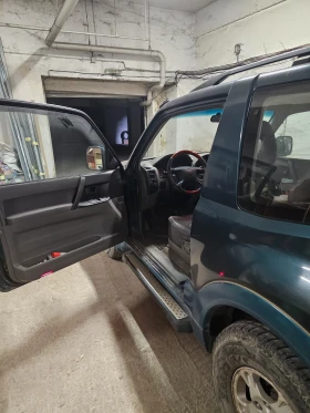 Mitsubishi Pajero, снимка 4