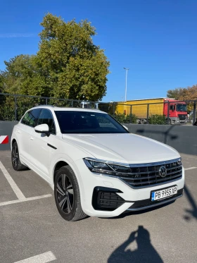 VW Touareg R-line - 97499 лв. / 49850.45 € - 62007537 2