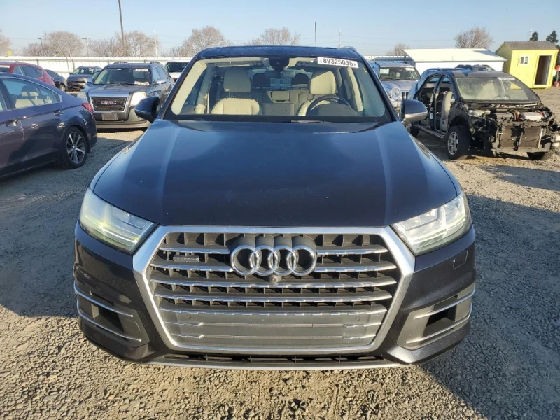 Audi Q7, снимка 2 - Автомобили и джипове - 49500958