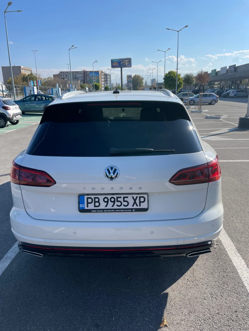 VW Touareg R-line, снимка 8 - Автомобили и джипове - 52693484