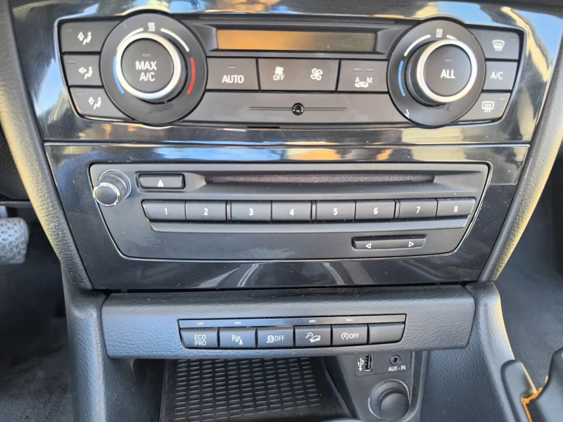 BMW X1 ФЕЙС НАВИ КОЖА X-DRIVE, снимка 9 - Автомобили и джипове - 52202153