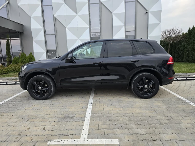 VW Touareg 3.0Tdi Facelift, снимка 6 - Автомобили и джипове - 52658454