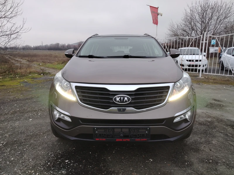 Kia Sportage 2.0-163 КС НАВИ, КОЖА, АВТОМАТИК, ПАНОРАМА 4х4, снимка 2 - Автомобили и джипове - 53192979