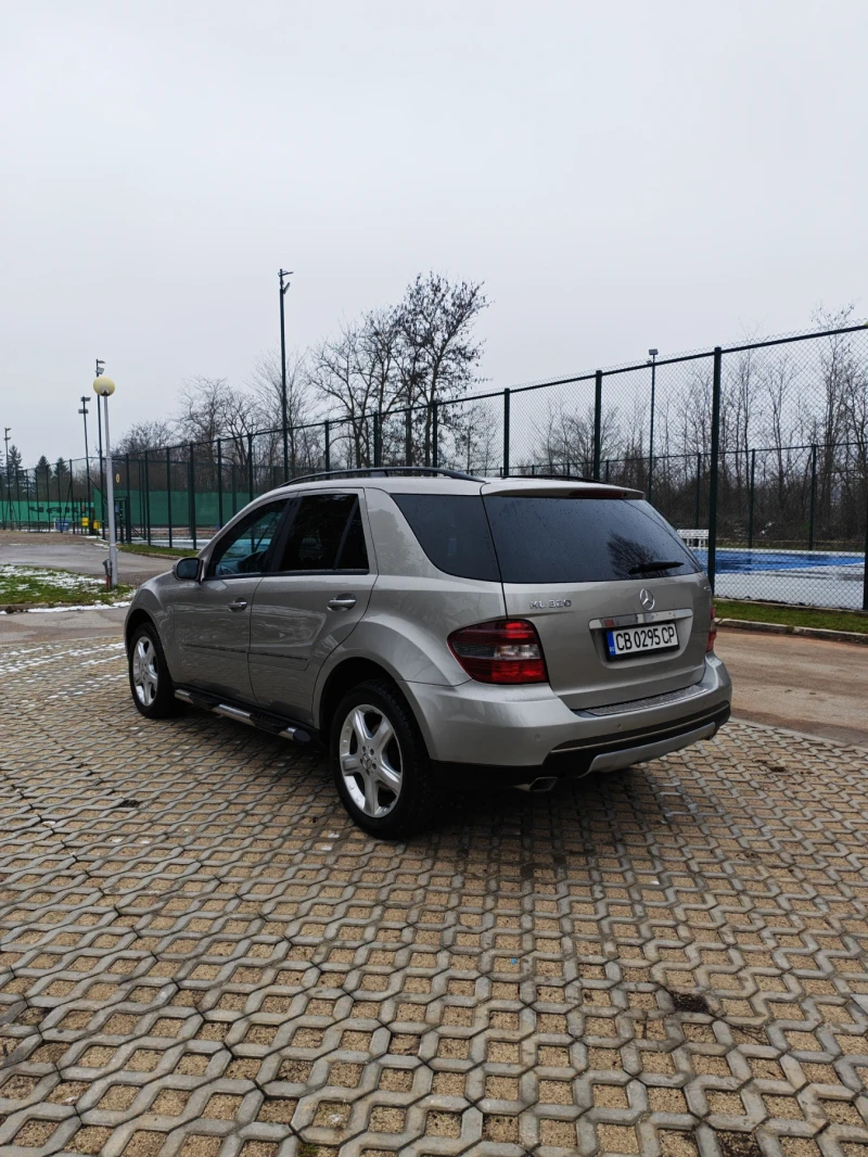 Mercedes-Benz ML 320 CDI Airmatic, снимка 5 - Автомобили и джипове - 53210203