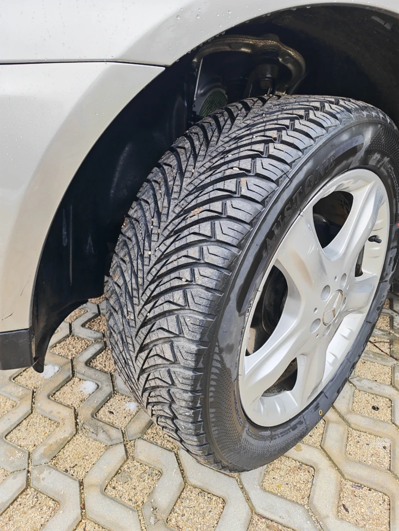 Mercedes-Benz ML 320 CDI Airmatic, снимка 17 - Автомобили и джипове - 53210203