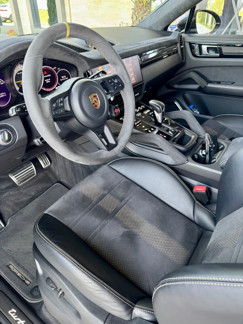 Porsche Cayenne Turbo GT, снимка 8 - Автомобили и джипове - 53393122